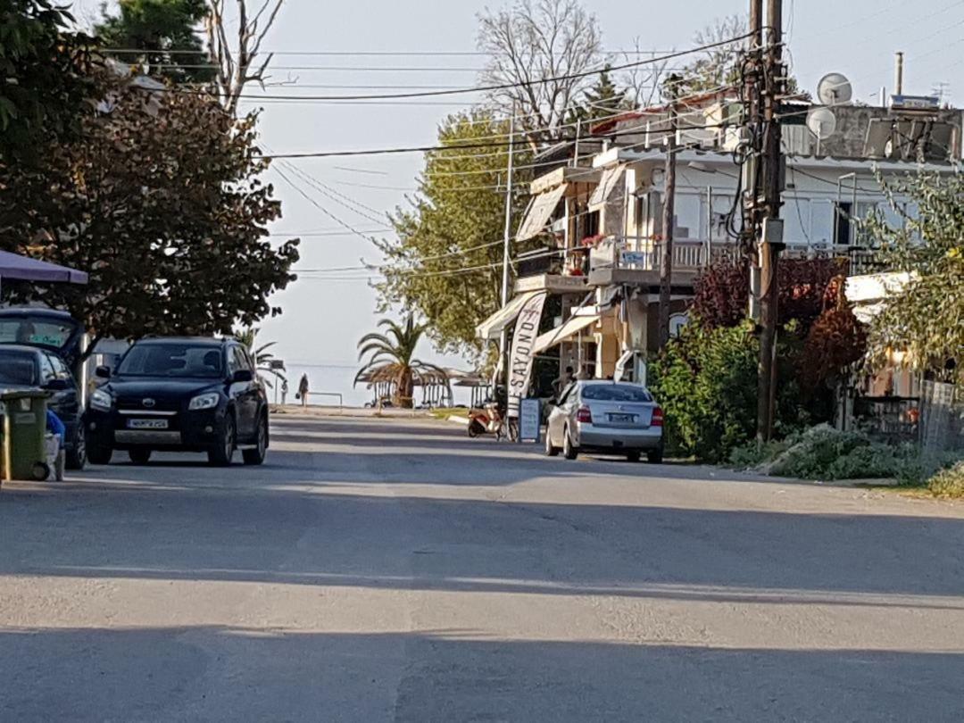 Dimitris Apartments Nea Plagia Dış mekan fotoğraf