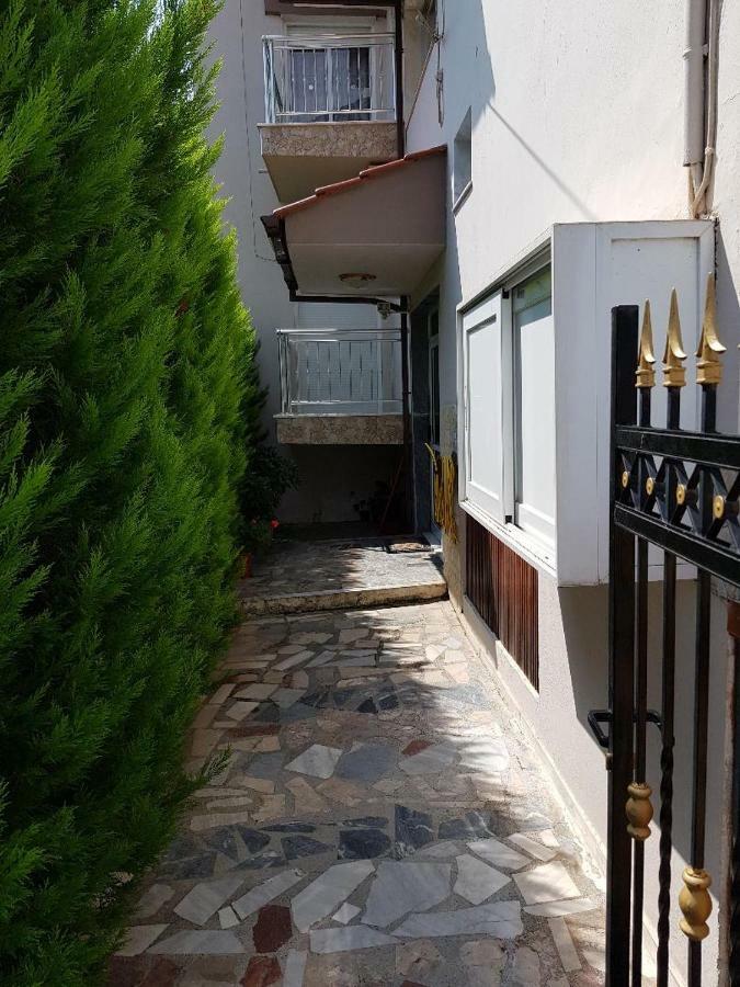 Dimitris Apartments Nea Plagia Dış mekan fotoğraf